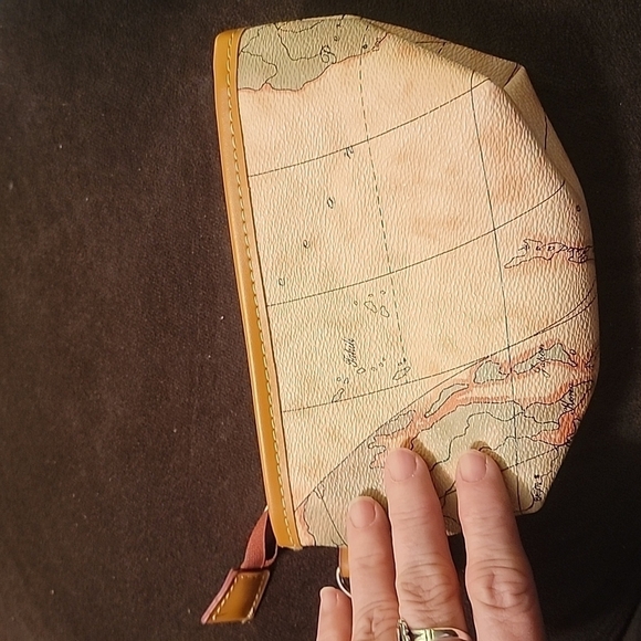 World Map Print Wristlet Case - Picture 4 of 4